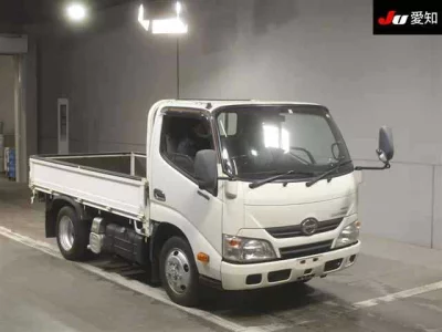 Hino DUTRO  с аукциона в Японии