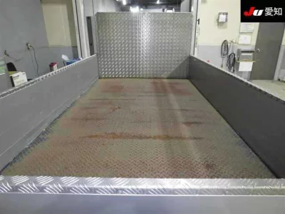 Isuzu ELF  с аукциона в Японии