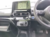 Toyota AQUA лот № 2030 оценка 4  с аукциона в Японии 4