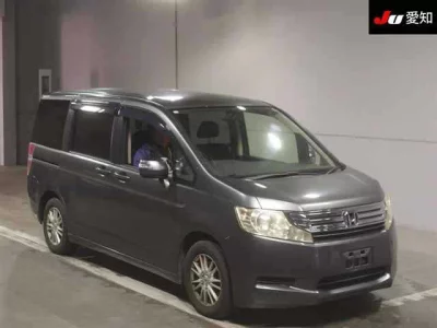 Honda STEP WAGON  с аукциона в Японии