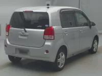 Toyota PORTE лот № 77038 оценка R  с аукциона в Японии 1