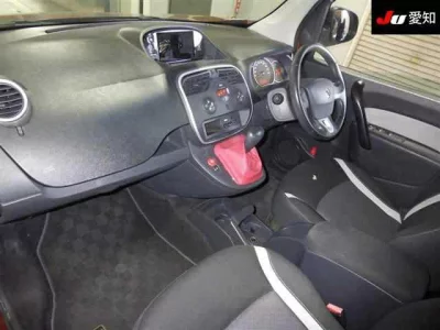 Renault KANGOO  с аукциона в Японии