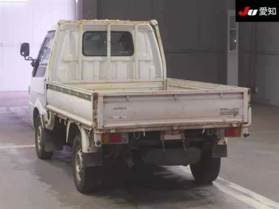 Mitsubishi DELICA TRUCK  с аукциона в Японии
