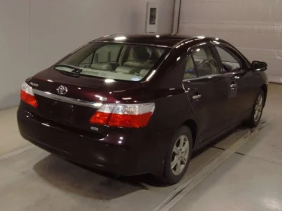 Toyota PREMIO  с аукциона в Японии