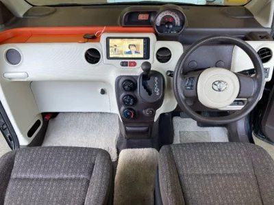 Toyota PORTE  с аукциона в Японии