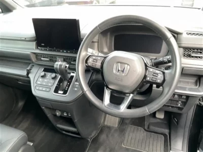 Honda STEP WAGON  с аукциона в Японии