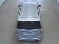 Toyota NOAH лот № 1806 оценка 3  с аукциона в Японии 2