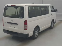 Toyota REGIUS ACE VAN лот № 76004 оценка 3.5  с аукциона в Японии 1