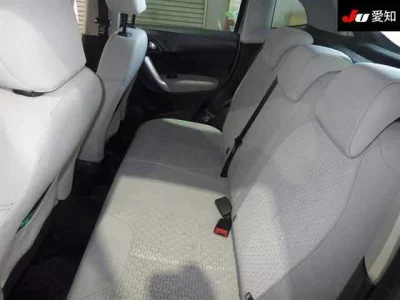 Citroen C3  с аукциона в Японии