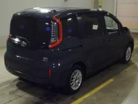 Toyota SIENTA лот № 6 оценка 4.5  с аукциона в Японии 1