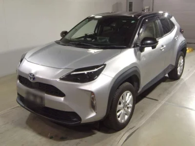 Toyota YARIS CROSS  с аукциона в Японии