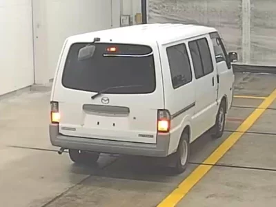 Mazda BONGO VAN  с аукциона в Японии