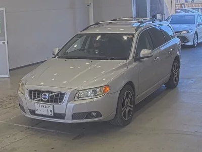 Volvo V70  с аукциона в Японии