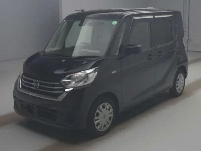 Nissan DAYZ ROOX  с аукциона в Японии