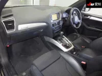 Audi Q5 лот № 30347 оценка 3.5  с аукциона в Японии 2