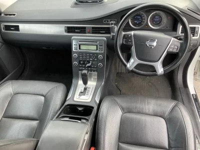 Volvo S80  с аукциона в Японии