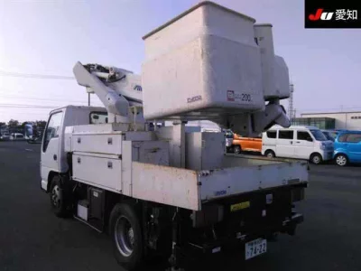 Isuzu TRUCK  с аукциона в Японии