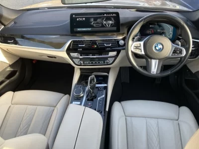 BMW 5-Series  с аукциона в Японии
