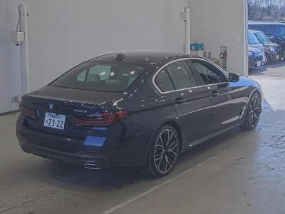 BMW 5-Series  с аукциона в Японии