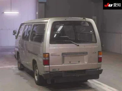 Nissan CARAVAN VAN  с аукциона в Японии