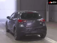 Mazda DEMIO лот № 30363 оценка R  с аукциона в Японии 1