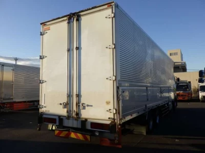 Hino PROFIA  с аукциона в Японии