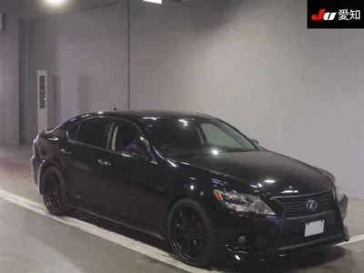 Lexus LS  с аукциона в Японии