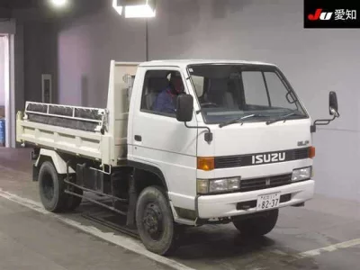 Isuzu TRUCK