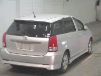 Toyota WISH лот № 2113 оценка 3.5  с аукциона в Японии 3