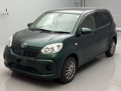 Toyota PASSO  с аукциона в Японии