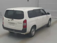 Toyota PROBOX лот № 76045 оценка 3  с аукциона в Японии 1