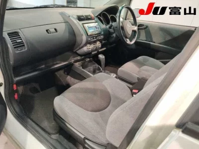 Honda FIT  с аукциона в Японии