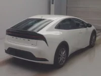 Toyota PRIUS лот № 25212 оценка 3.5  с аукциона в Японии 1