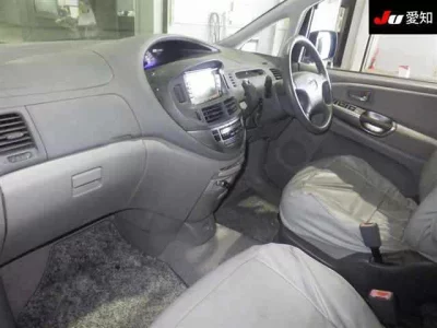 Toyota ESTIMA HYBRID  с аукциона в Японии