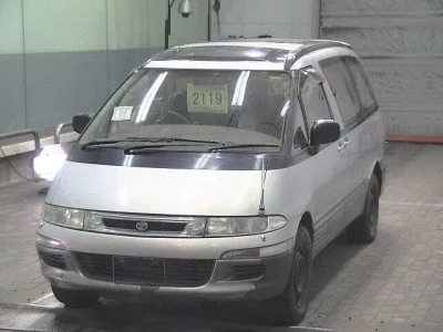 Toyota ESTIMA  с аукциона в Японии