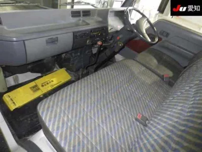 Mitsubishi CANTER  с аукциона в Японии