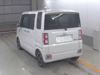 Daihatsu WAKE лот № 3028 оценка 3.5  с аукциона в Японии 1