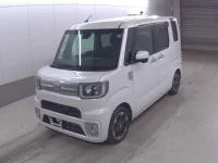 Daihatsu WAKE лот № 3028 оценка 3.5  с аукциона в Японии 2