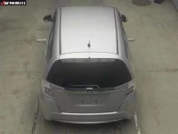 Honda FIT лот № 3053 оценка 3.5  с аукциона в Японии 4