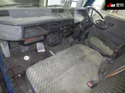 Mitsubishi CANTER  с аукциона в Японии