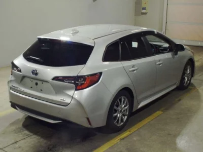 Toyota COROLLA TOURING  с аукциона в Японии