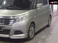 Suzuki SOLIO лот № 30406 оценка 3.5  с аукциона в Японии 6