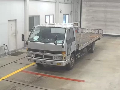 Isuzu ELF