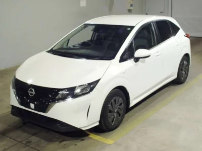 Nissan NOTE  с аукциона в Японии