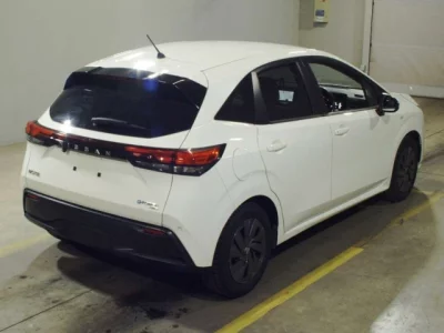 Nissan NOTE  с аукциона в Японии