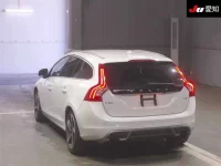 Volvo V60 лот № 4150 оценка 3.5  с аукциона в Японии 1