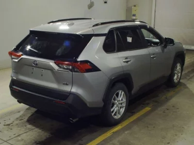 Toyota RAV4  с аукциона в Японии