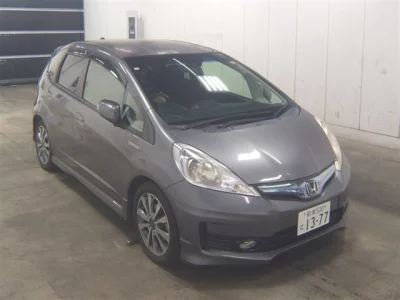 Honda FIT  с аукциона в Японии