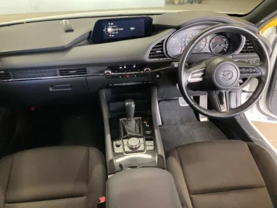 Mazda MAZDA3  с аукциона в Японии