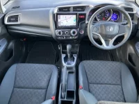 Honda FIT лот № 305 оценка 3.5  с аукциона в Японии 2
